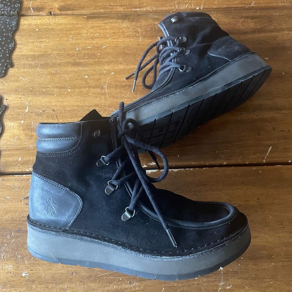 Fly London Womens Boots Size EU 39 Rami Combat Black Suede Leather Lace Up